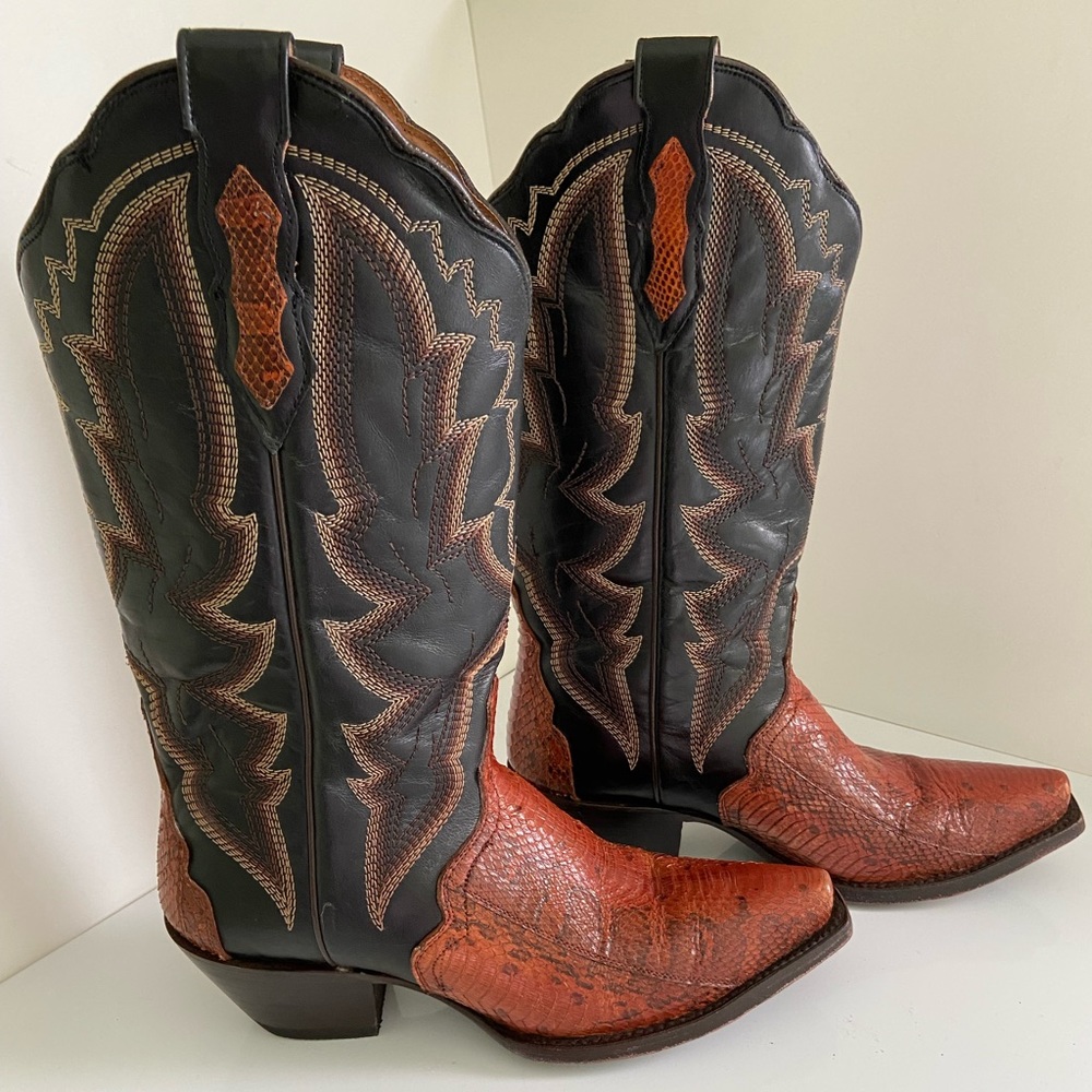 Dan Post Leather& Water Snake Skin Cowgirl Boots , size 7